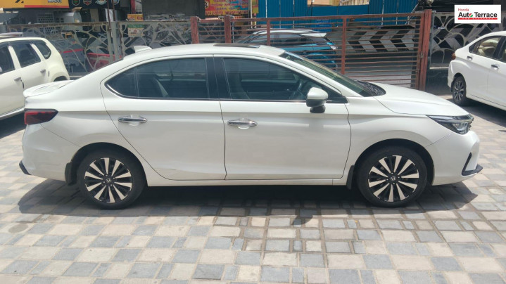 City Hybrid CVT